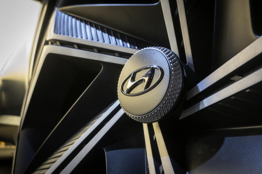 Колеса Hyundai Vision T Concept 2019 года  (фото 61 из 82)